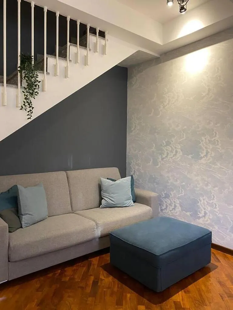 Ferienhaus Design Villa With Parking Navigli Area Mailand