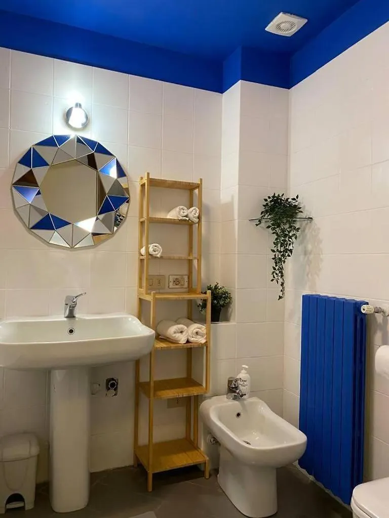 Ferienhaus Design Villa With Parking Navigli Area Mailand