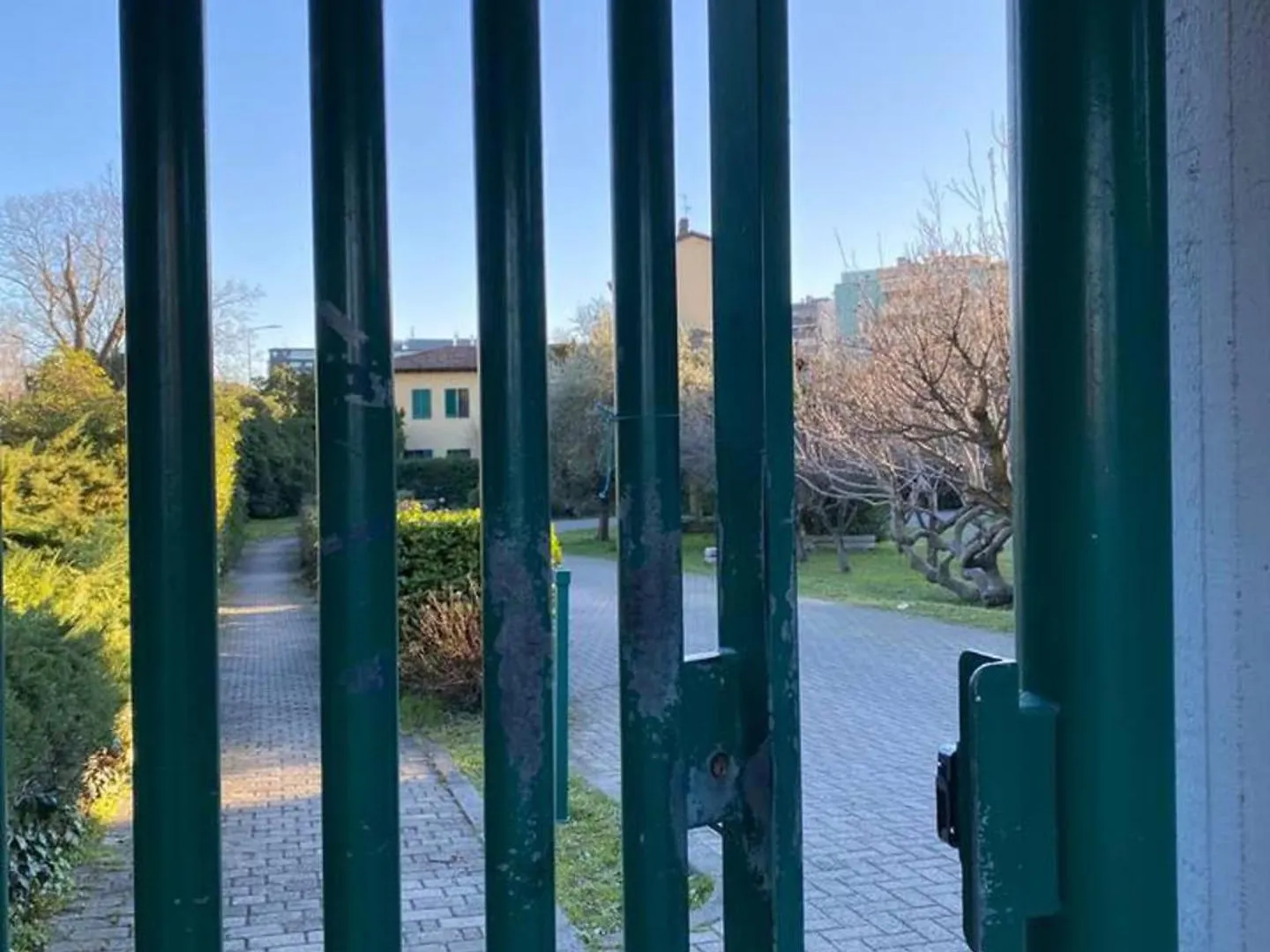 Design Villa With Parking Navigli Area Mailand