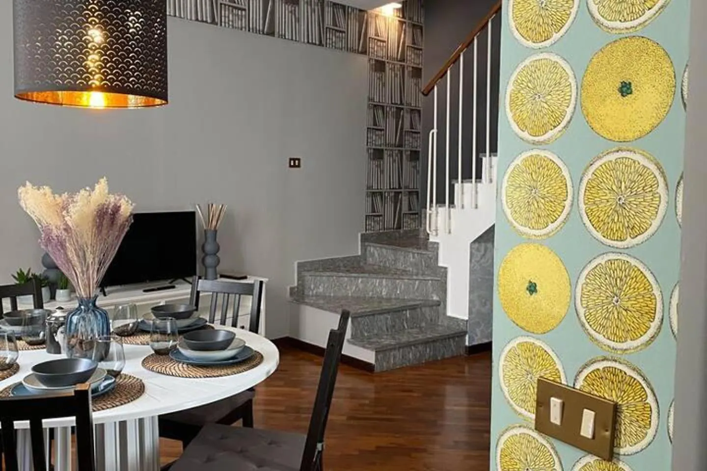 Ferienhaus Design Villa With Parking Navigli Area Mailand